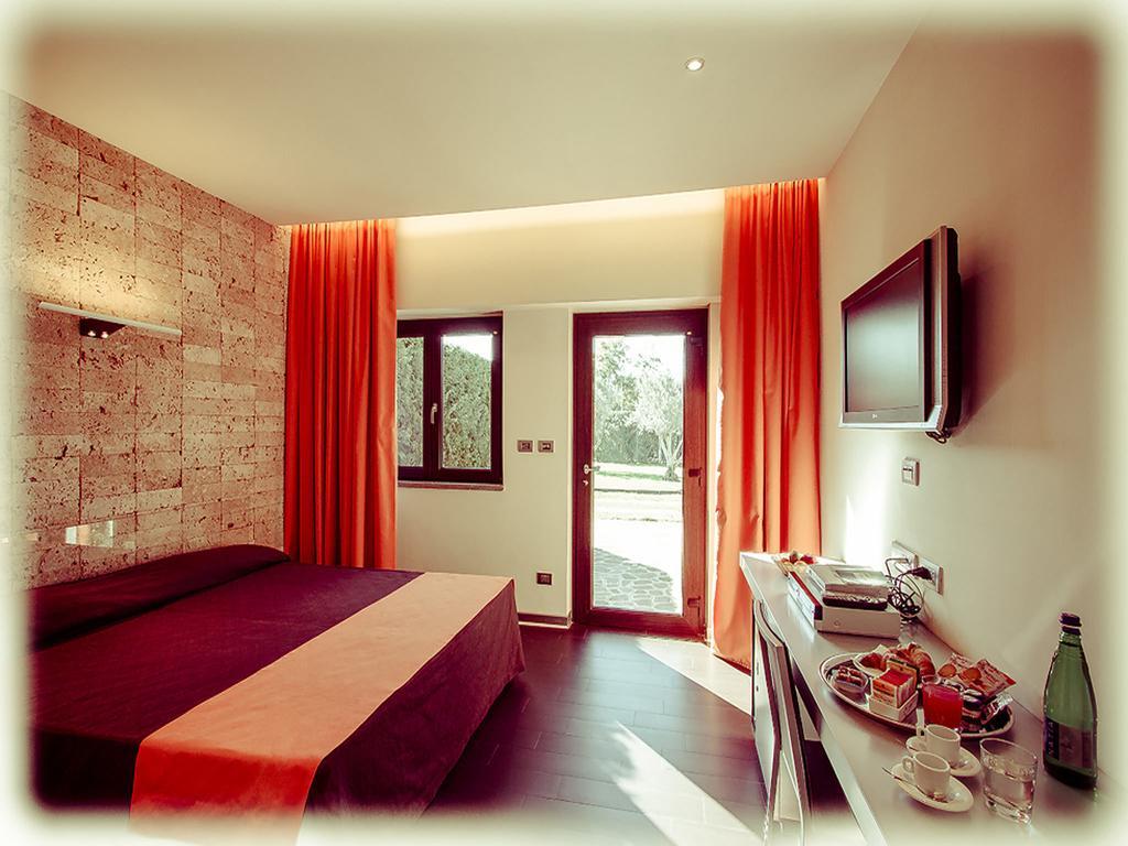 Ways Garden & Leisure Hotel