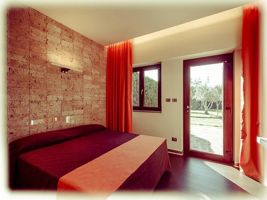 Ways Garden & Leisure 4* Roma