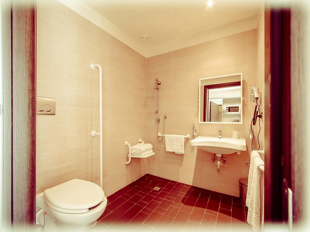 Ways Garden & Leisure